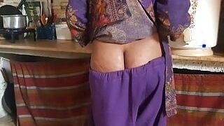 Very first Time Painfull ass fucking fucky-fucky In Kitchen with warm Aunty