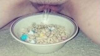 Packed a cup of cereal with my piss, would you munch it?